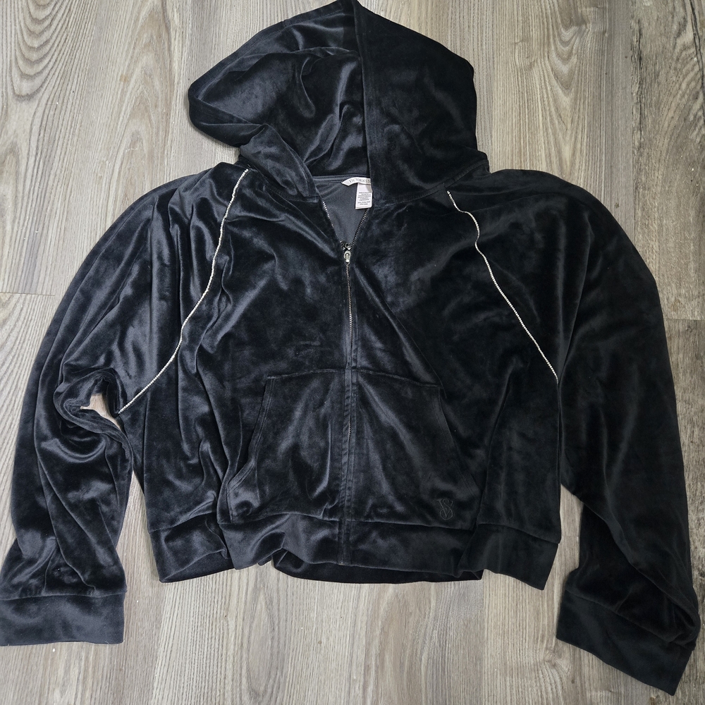 Victoria's Secret Black Velvet Garment - Picture 2 of 9